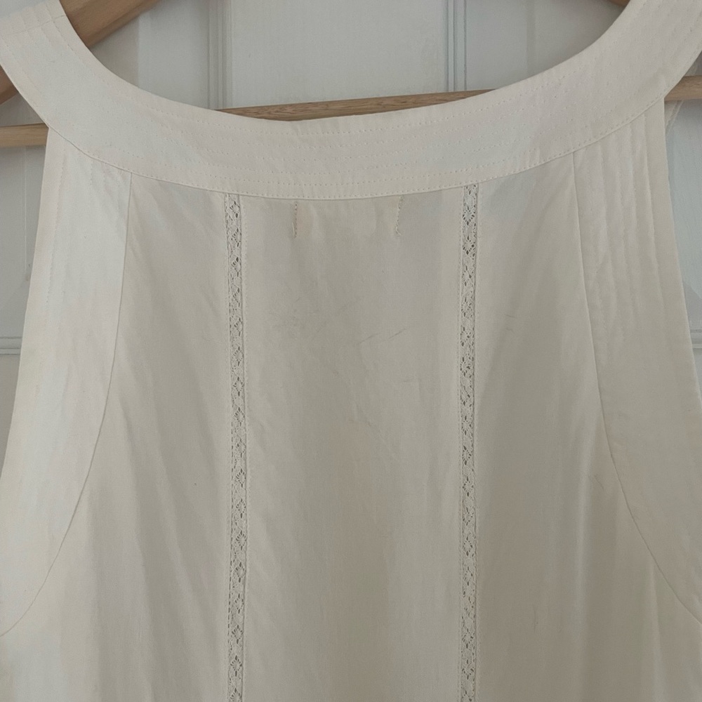 Black Swan Women’s Boho White Flowy Sleeveless Top Size Medium Button Down Front - Picture 10 of 10